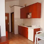 Edita *