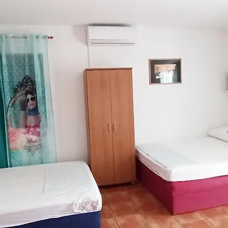 Apartamento Edita Rogoznica (Sibenik-Knin)