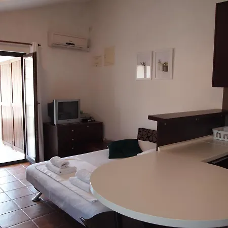 Edita * Rogoznica (Sibenik-Knin)