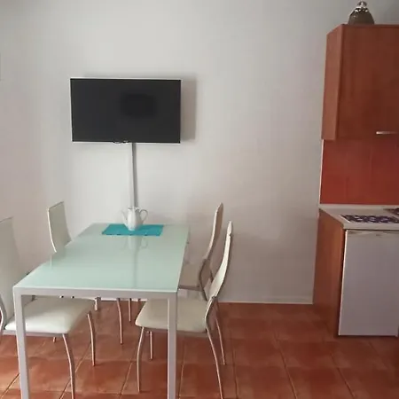 Apartman Edita Rogoznica