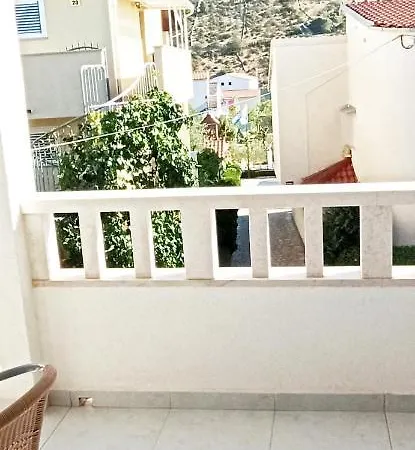 Apartment Edita *