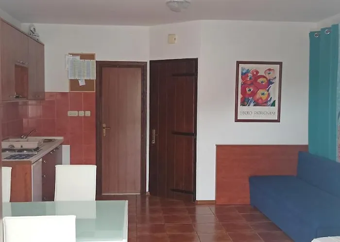 Edita Rogoznica (Sibenik-Knin)